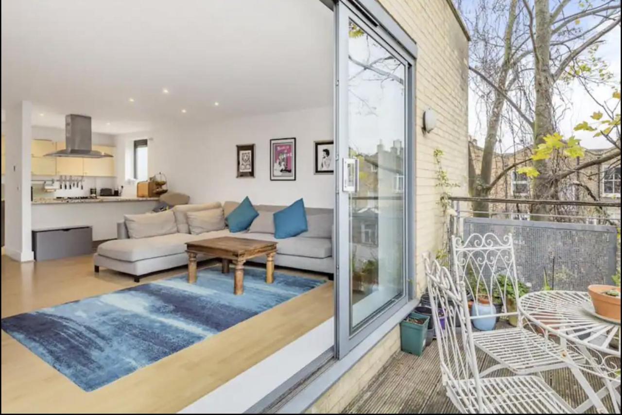 Spacious, Bright And Modern Flat In Holloway Londres Exterior foto